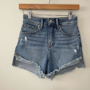 Good American Good Curve Denim Shorts (Stretch) ✨
